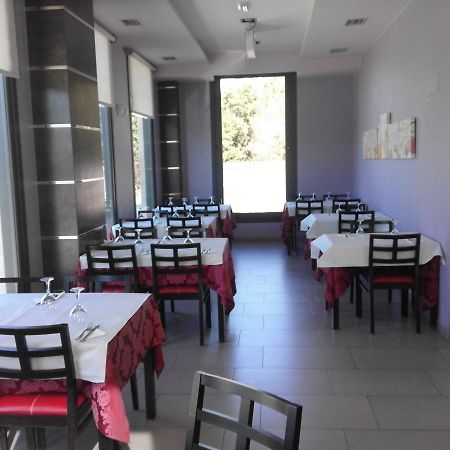 Hostal Restaurante Vial Ourense Buitenkant foto